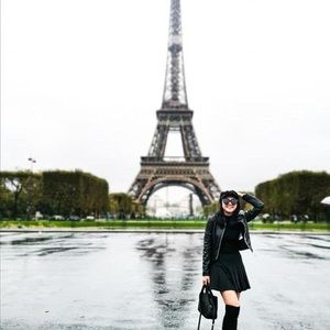 Meet your Posher, Fia